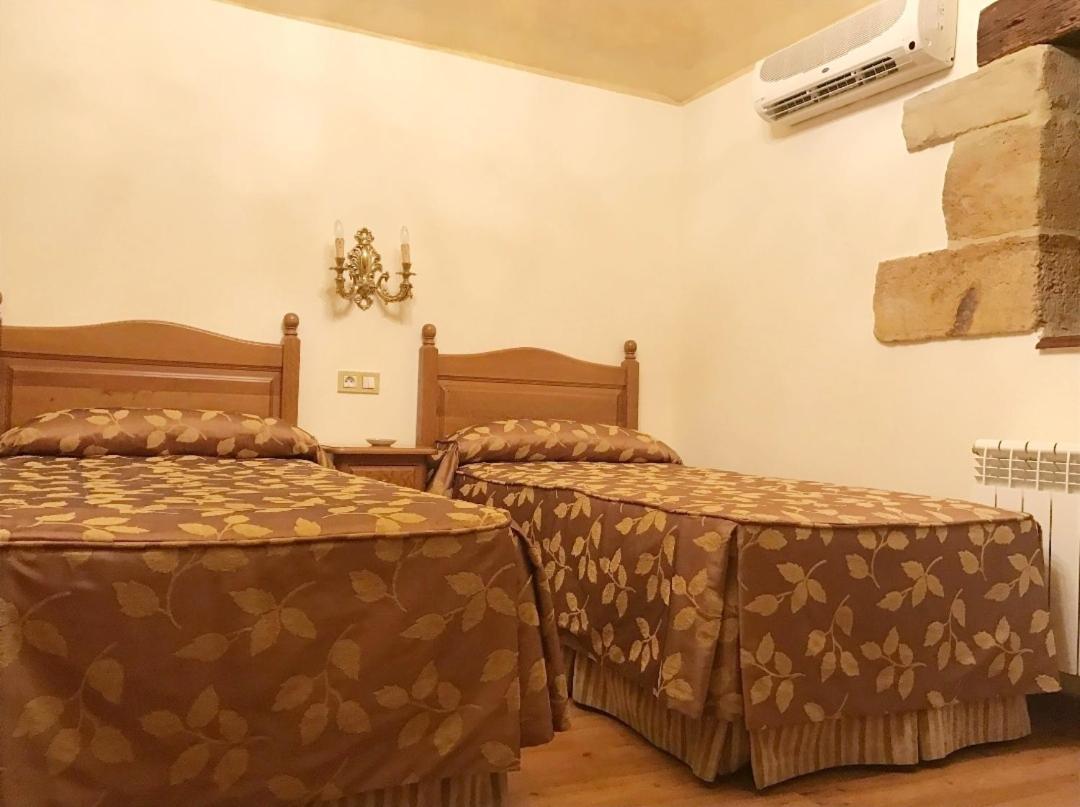 Posada Ribera Del Pas Iruz Екстериор снимка